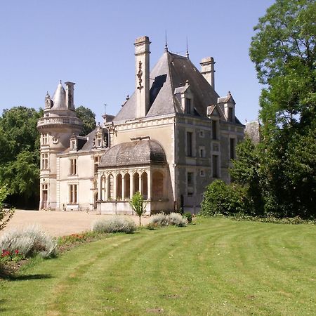 Chateau De La Court D'Aron Saint-Cyr-en-Talmondais Kültér fotó